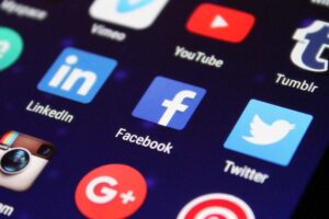 aumentar o engajamento político